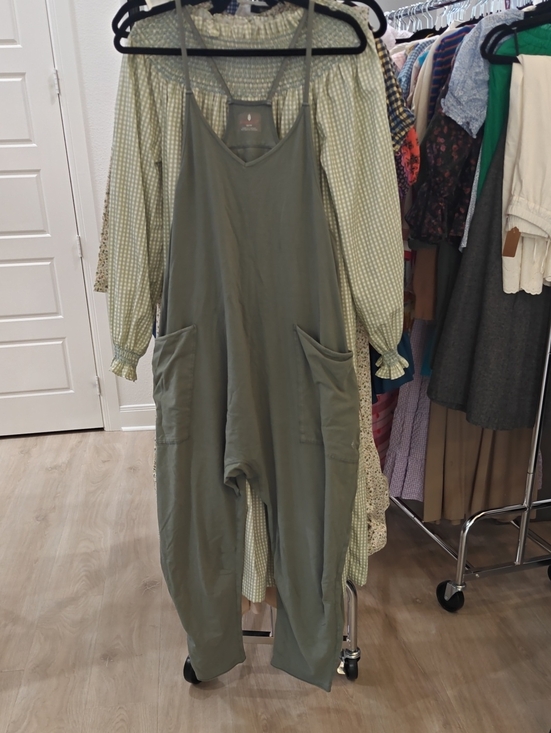 FP Movement by Free People Pants - FREE PEOPLE Casual Olive Green Women's Jumpsuit with Pockets || Size Extra Small